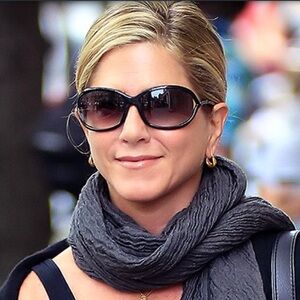 Tom Ford Elegant Brown Gradient Sunglasses